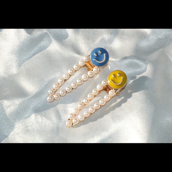 Hair clips - Picture 2 of 3